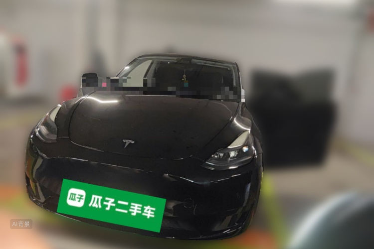 Tesla Model Y 2023 car image #2