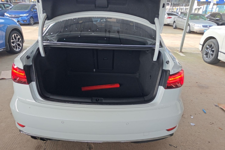 Audi A3 2020 immagine di auto #19