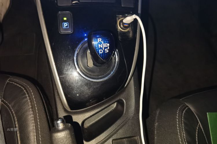 Toyota Corolla 2018 immagine di auto #16