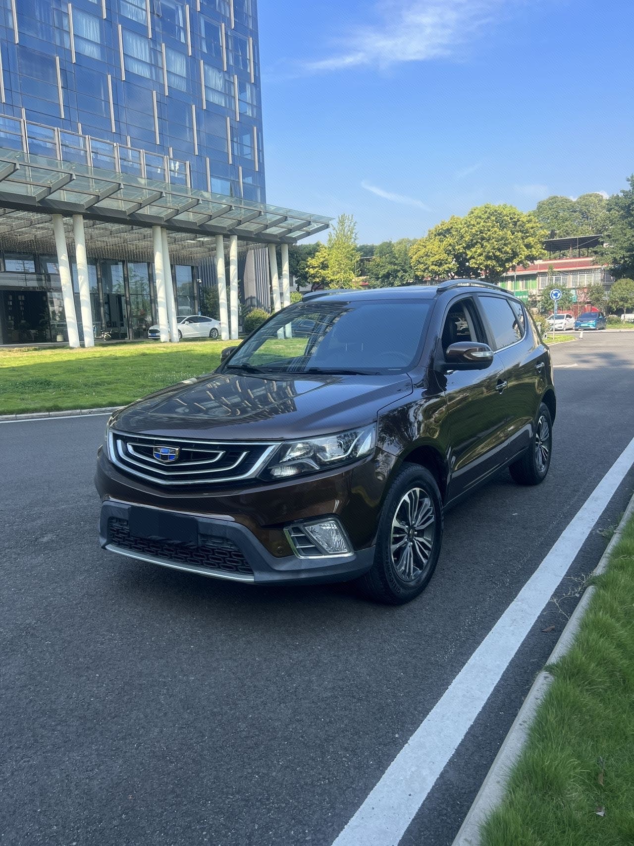 GEELY Vision X6 2017 car image 