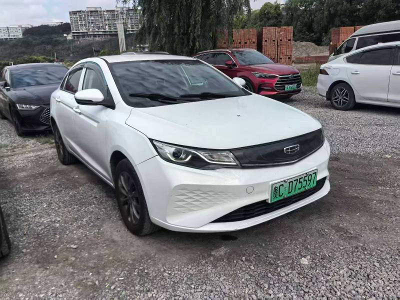 GEELY Emgrand New Energy 2021 #2 GEELY Emgrand New Energy 2021 car image #2
