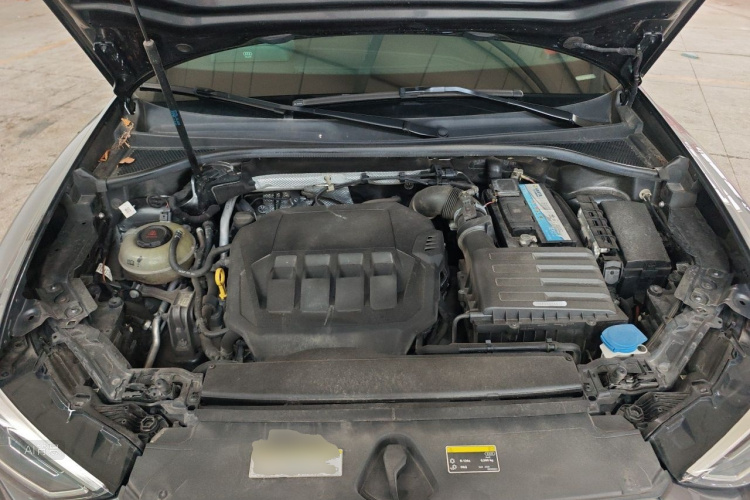 Audi Q3 2021 immagine di auto #22