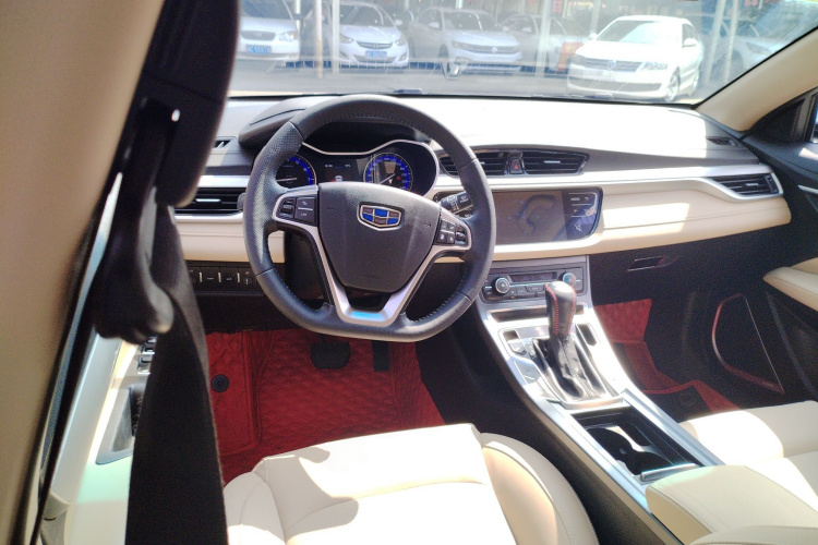 GEELY Emgrand 2019 #11 GEELY Emgrand 2019 car image #11