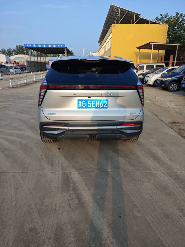 GEELY Boyue L 2025 car image #7