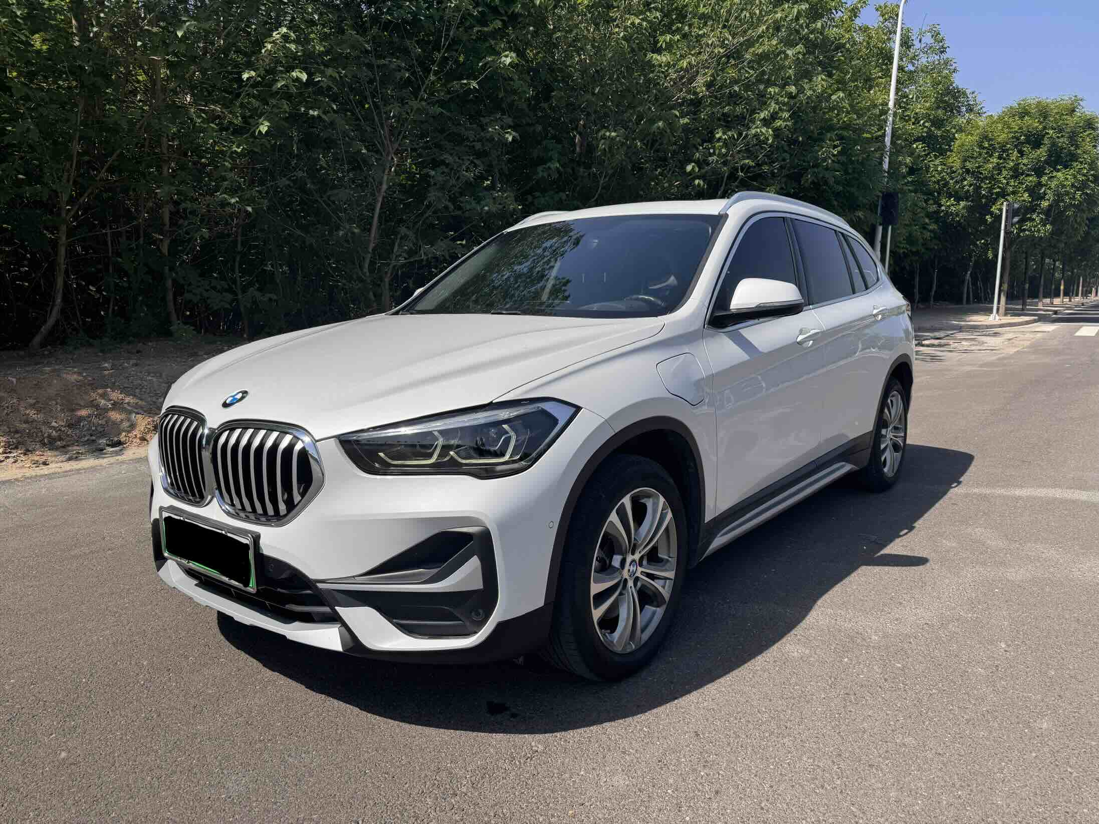 BMW X1 New Energy 2018 BMW X1 New Energy 2018 car image