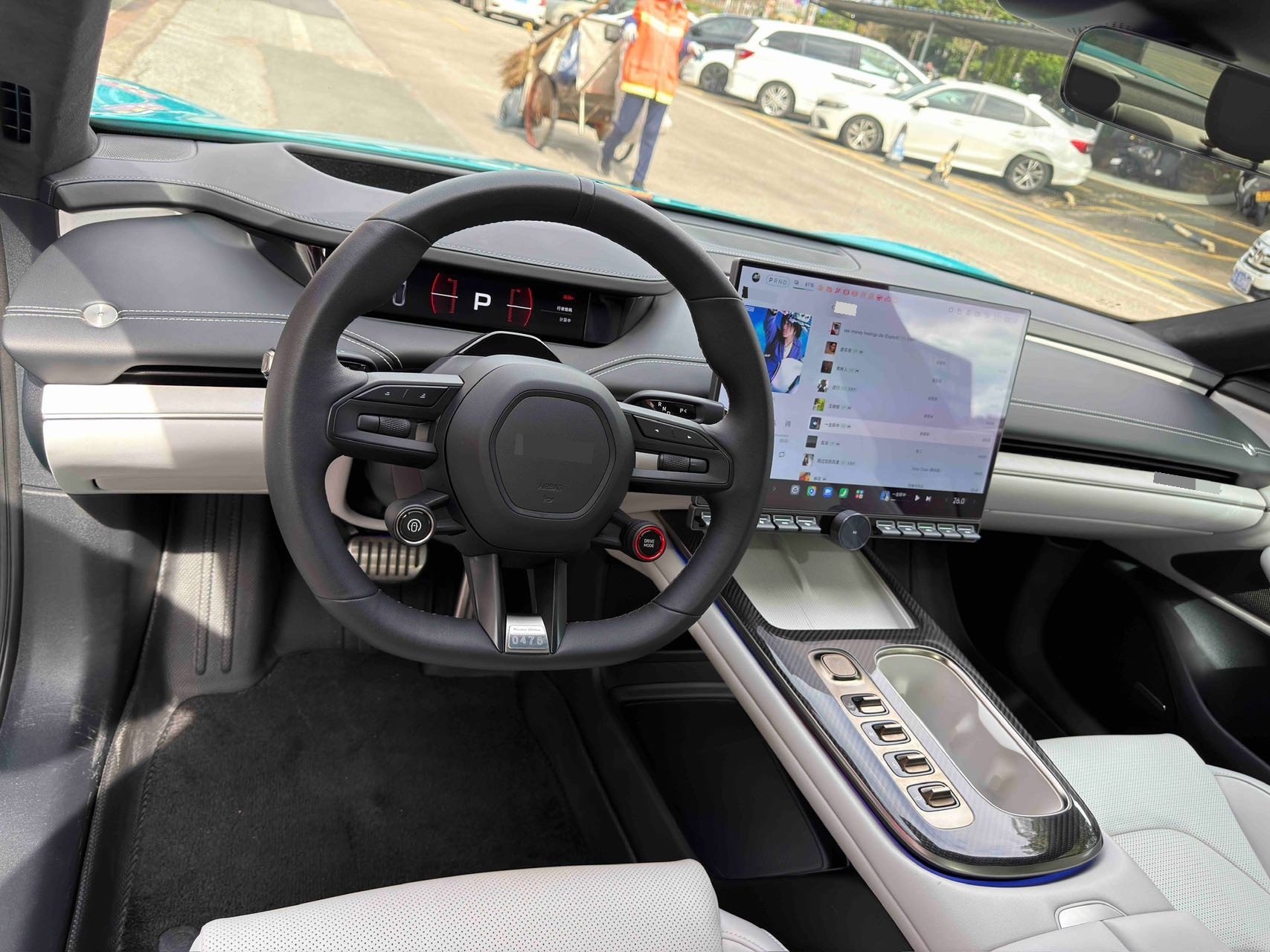 2024 car image #5
