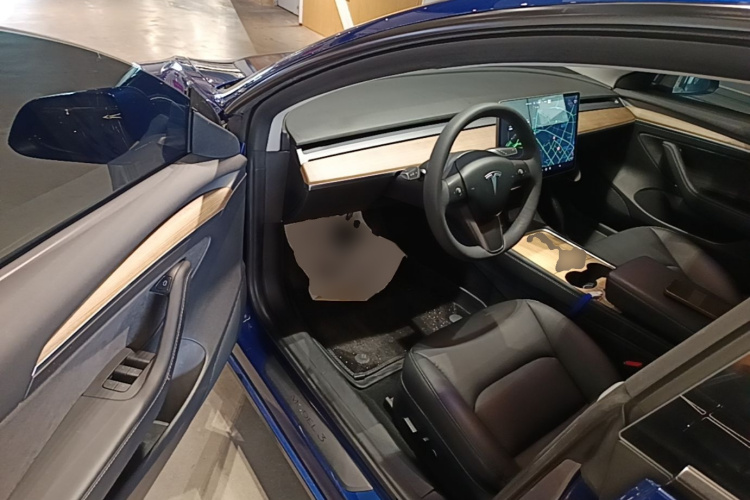 Tesla Model 3 2021 #16 Tesla Model 3 2021 car image #16