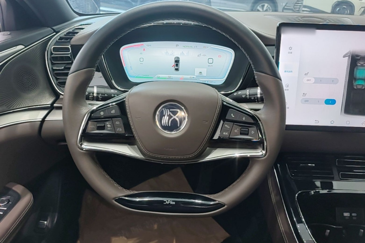 BYD Han 2022 car image #12