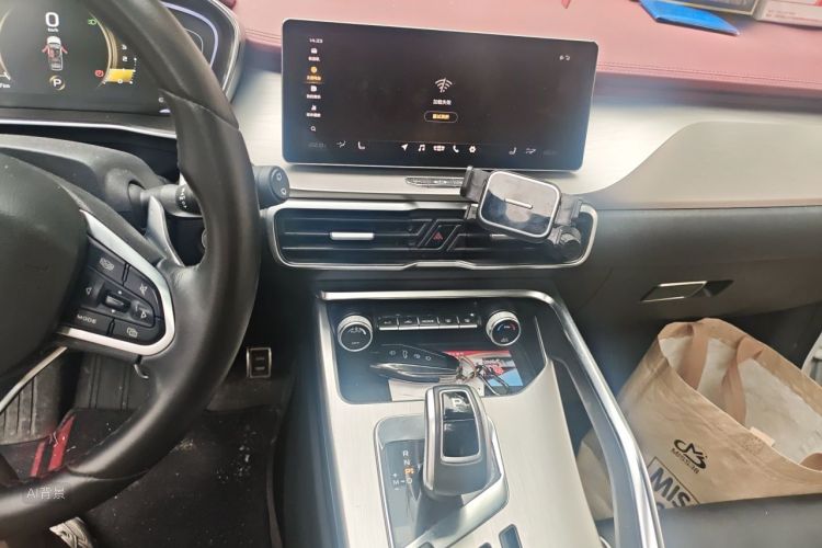 GEELY Coolray 2019 car image #15