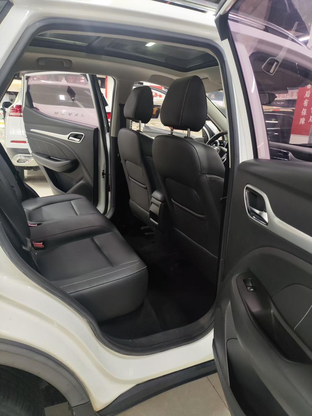 MG ZS 2019 #8 MG ZS 2019 car image #8