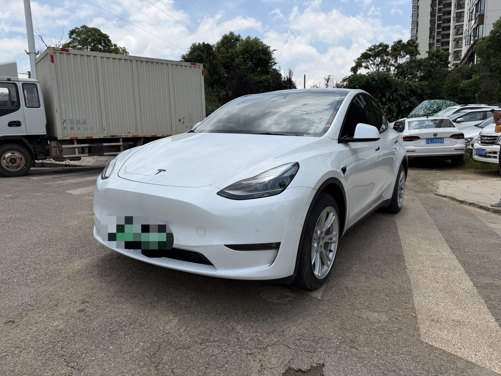 Tesla Model Y 2021 Tesla Model Y 2021 car image
