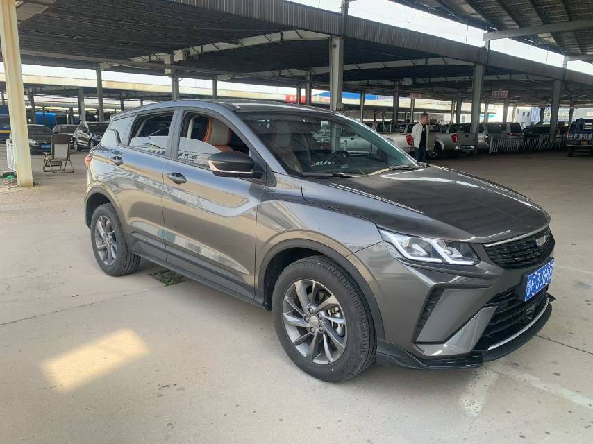 GEELY Coolray 2025 imagen de coche #5