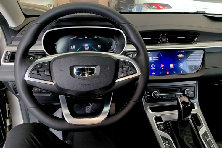 GEELY Emgrand 2020 #10 GEELY Emgrand 2020 car image #10