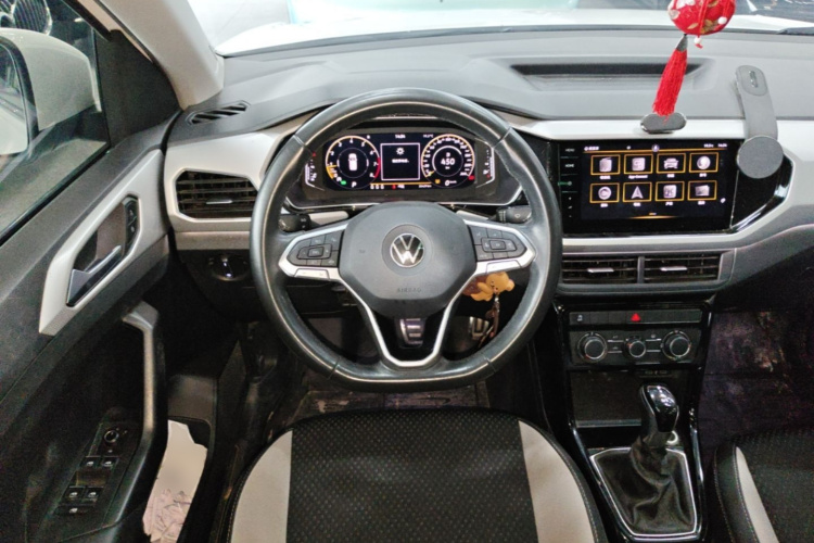 Volkswagen Tacqua 2021 #11 Volkswagen Tacqua 2021 car image #11