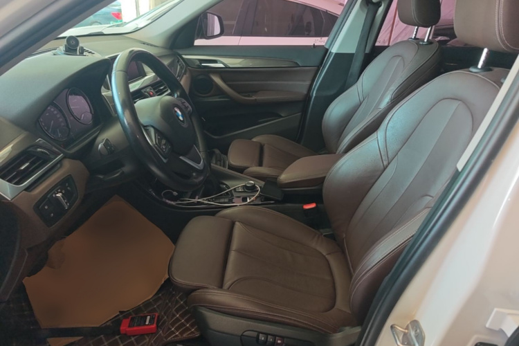 BMW X1 2019 #15 BMW X1 2019 car image #15