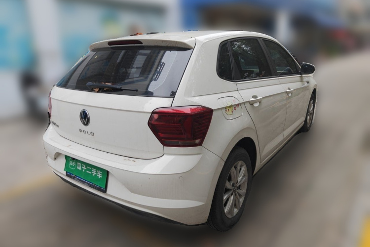Volkswagen Polo 2021 car image #5