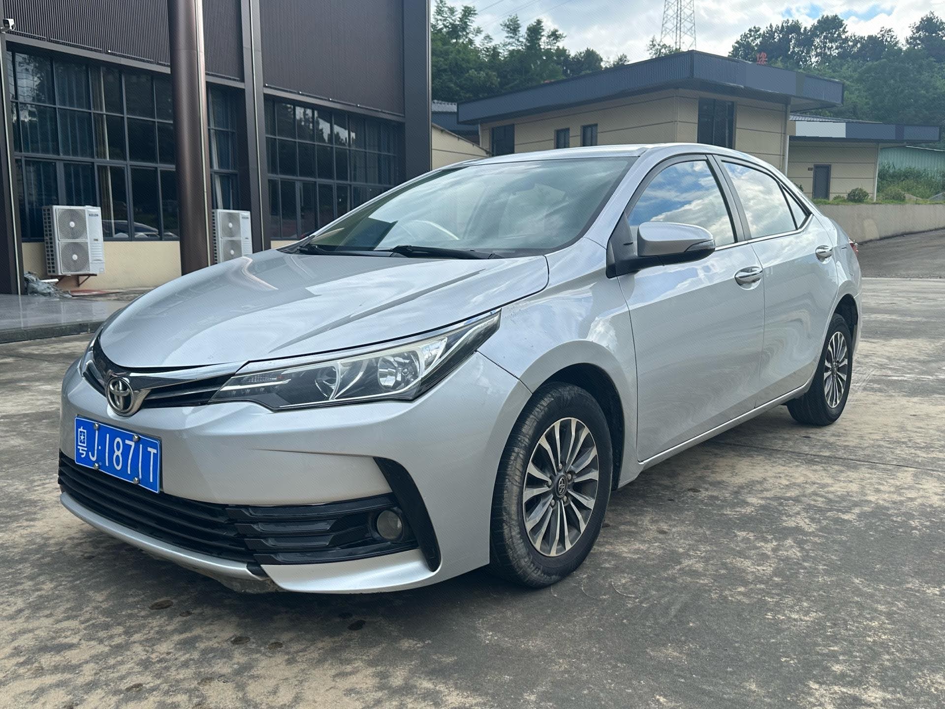 Toyota Corolla 2018 Toyota Corolla 2018 car image