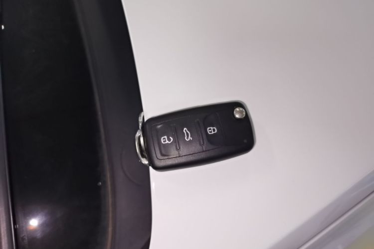 Volkswagen Lavida 2022 car image #14