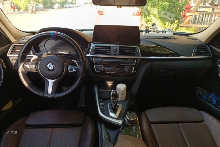 BMW 3 Series 2019 #11 BMW 3 Series 2019 car image #11