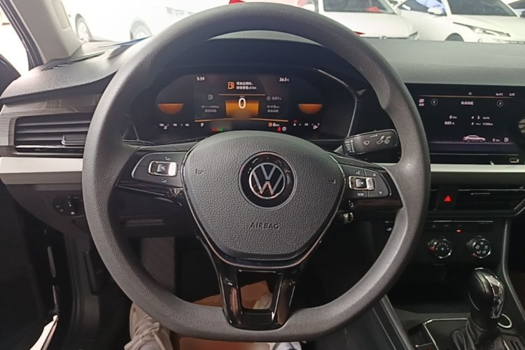 Volkswagen Lavida 2021 car image #15