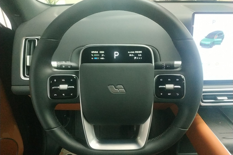 Li L9 2025 image de voiture #11