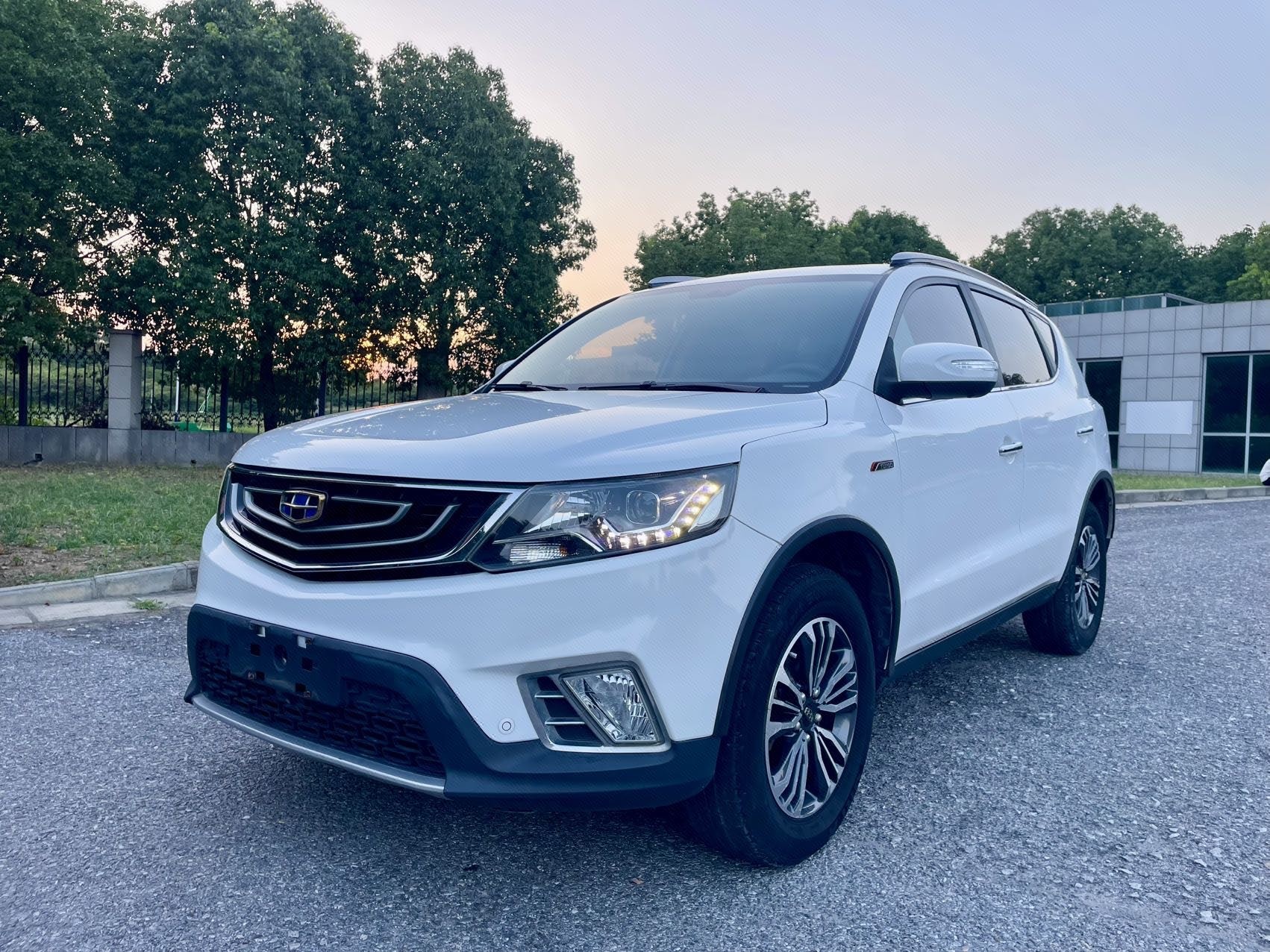GEELY Vision X6 2017 GEELY Vision X6 2017 car image