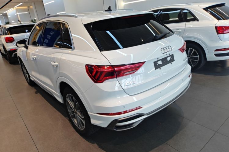 Audi Q3 2020 #5 Audi Q3 2020 car image #5