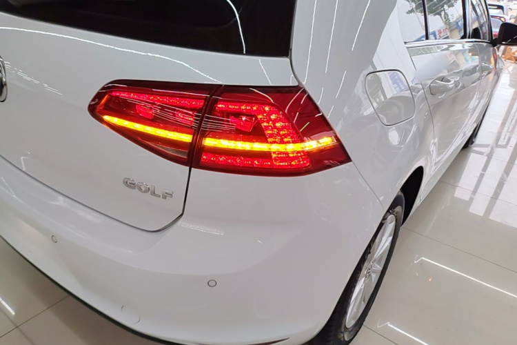 Volkswagen Golf 2015 #8 Volkswagen Golf 2015 car image #8