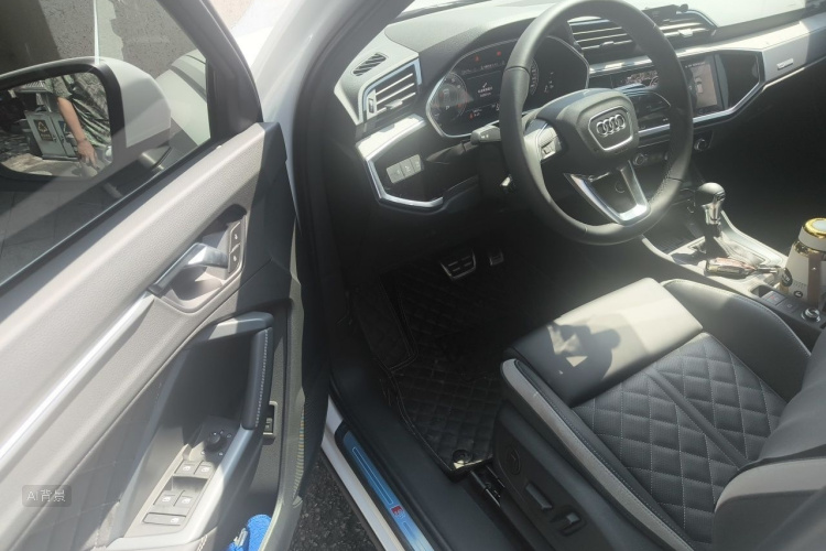 Audi Q3 2026 #18 Audi Q3 2026 immagine di auto #18
