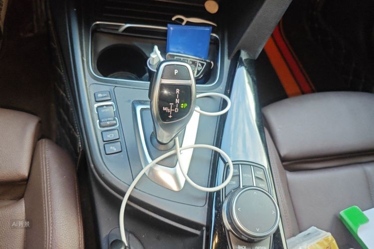 BMW 3 Series 2018 #16 BMW 3 Series 2018 car image #16