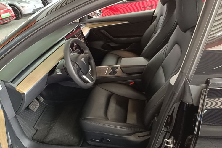 Tesla Model 3 2023 #15 Tesla Model 3 2023 car image #15