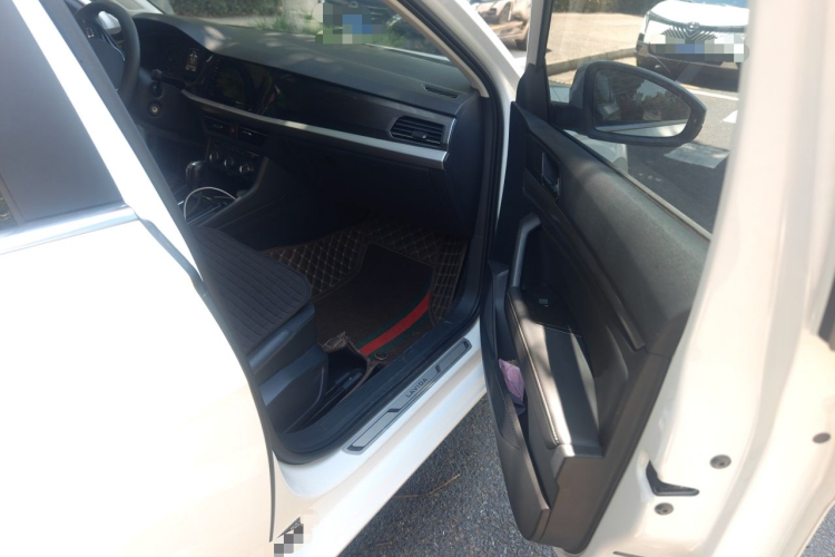 Volkswagen Lavida 2021 car image #23