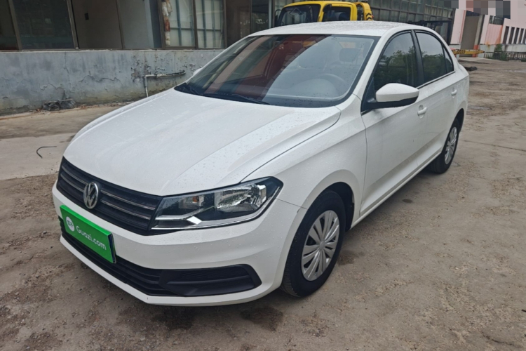 Volkswagen Santana 2022 car image #2