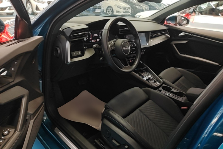 Audi A3 2021 immagine di auto #15