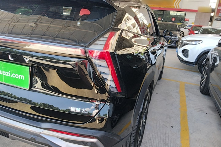 GEELY Boyue L 2023 car image #8