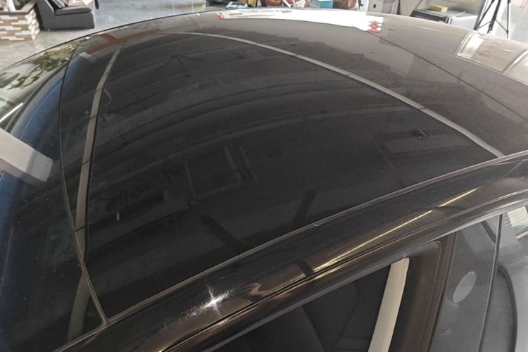 Tesla Model 3 2022 car image #25