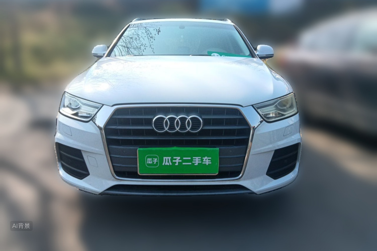 Audi Q3 2017 car image #3