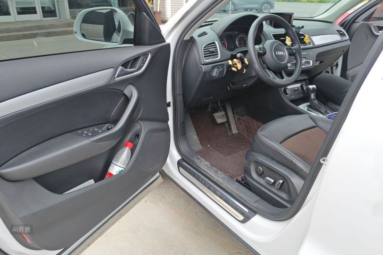 Audi Q3 2019 #18 Audi Q3 2019 car image #18