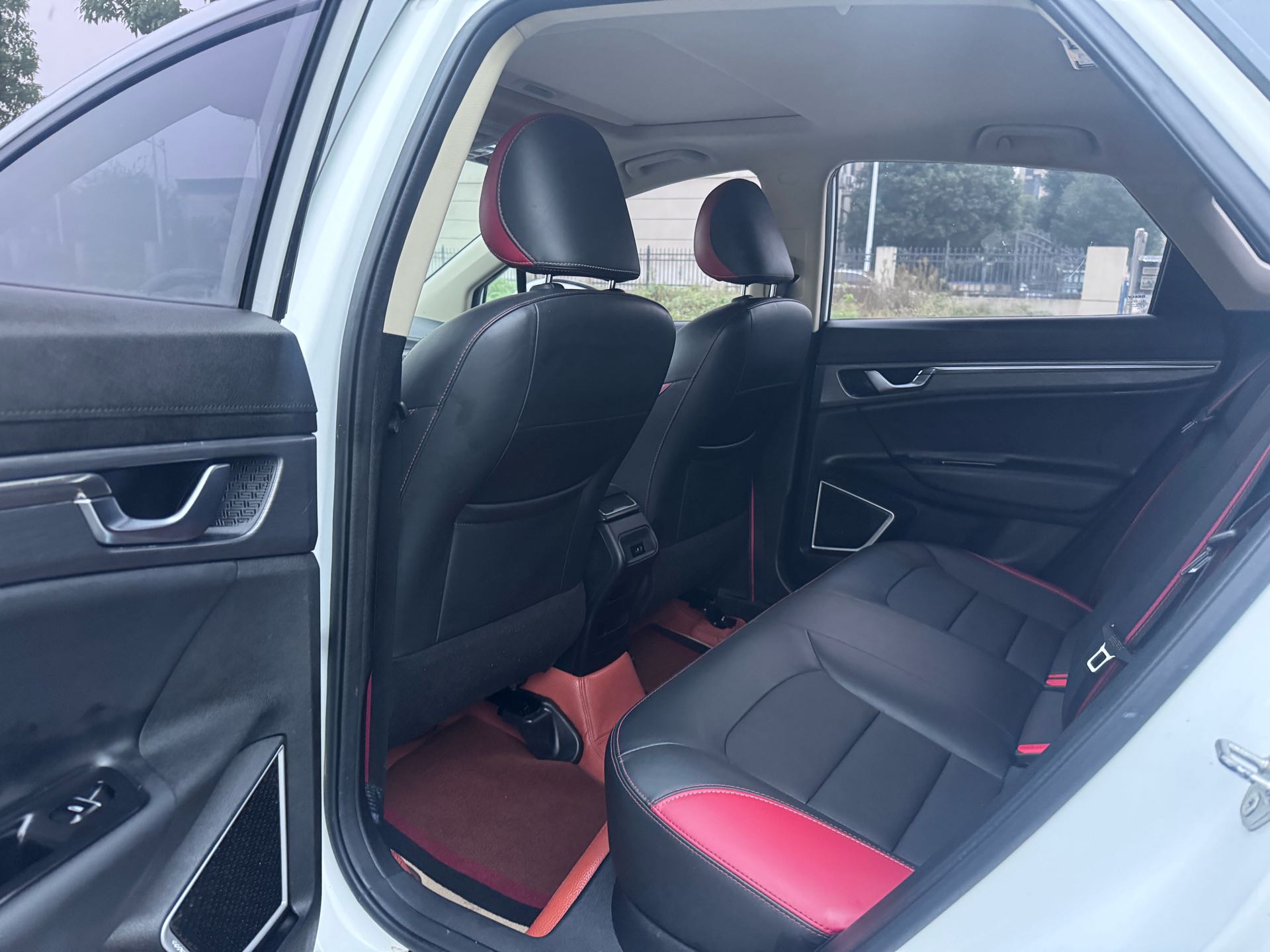 GEELY Emgrand GS 2020 #7 GEELY Emgrand GS 2020 car image #7