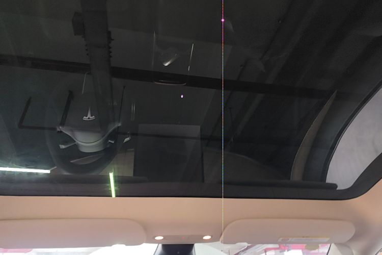 Tesla Model Y 2022 #18 Tesla Model Y 2022 car image #18