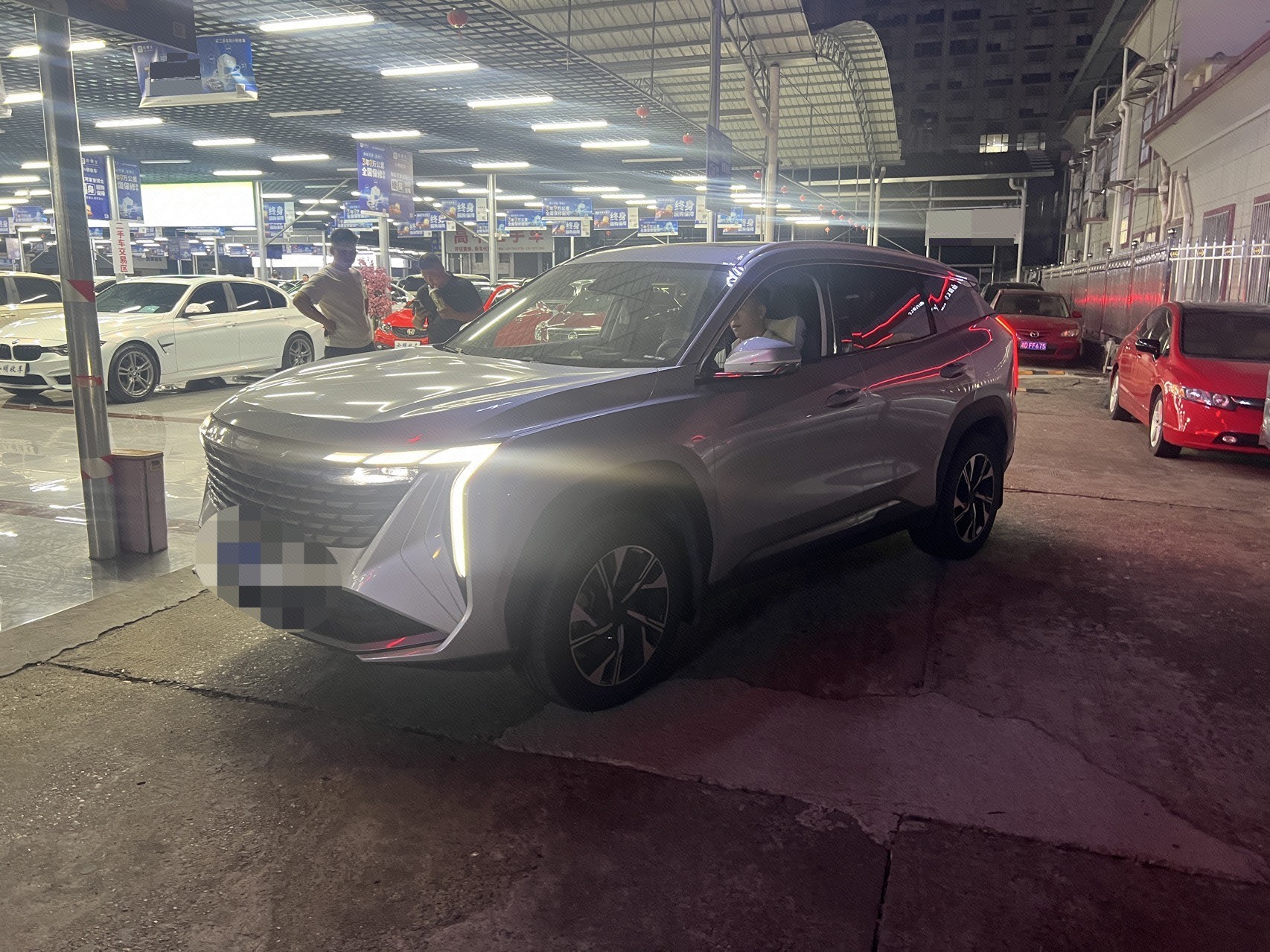 GEELY Boyue L 2024 GEELY Boyue L 2024 car image