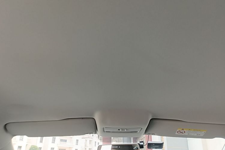 Volkswagen Polo 2017 car image #20