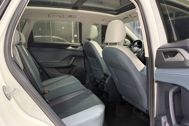 Volkswagen Tharu 2025 #18 Volkswagen Tharu 2025 immagine di auto #18