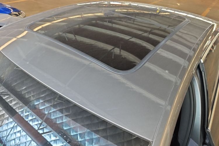 BYD Han 2022 car image #25