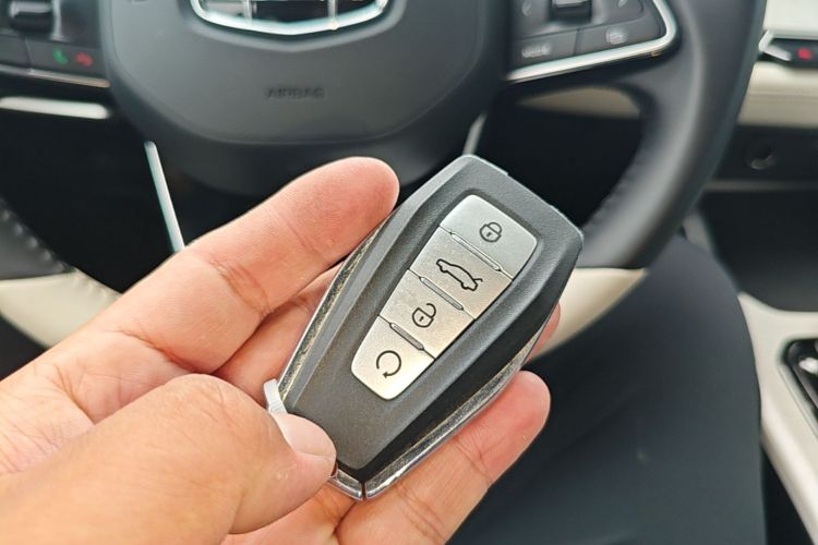 GEELY Emgrand L HiP 2022 #9 GEELY Emgrand L HiP 2022 car image #9