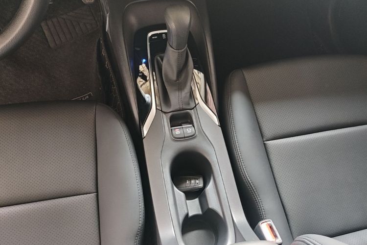 Toyota Corolla 2025 car image #14