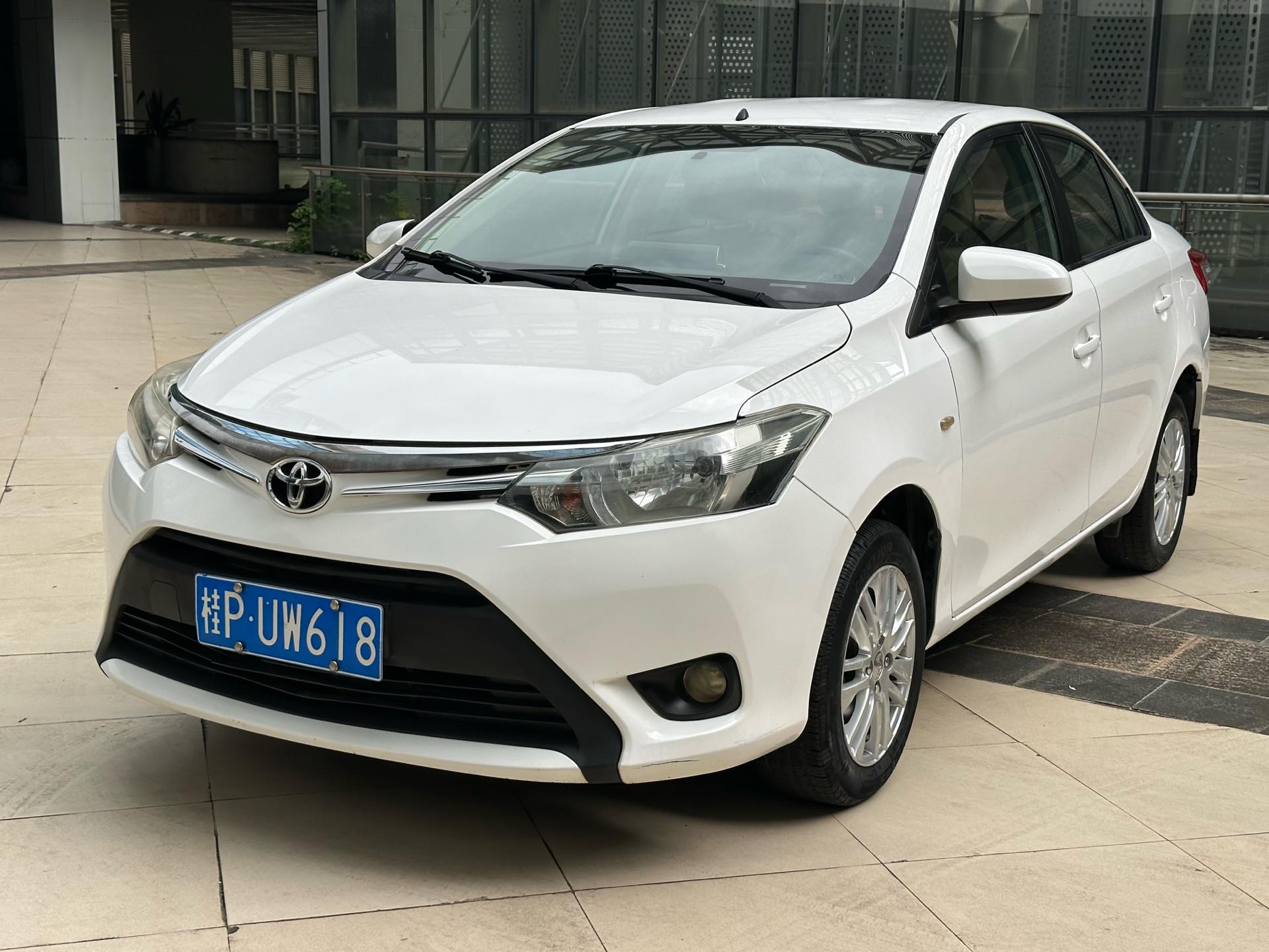 Toyota Vios 2015 Toyota Vios 2015 car image