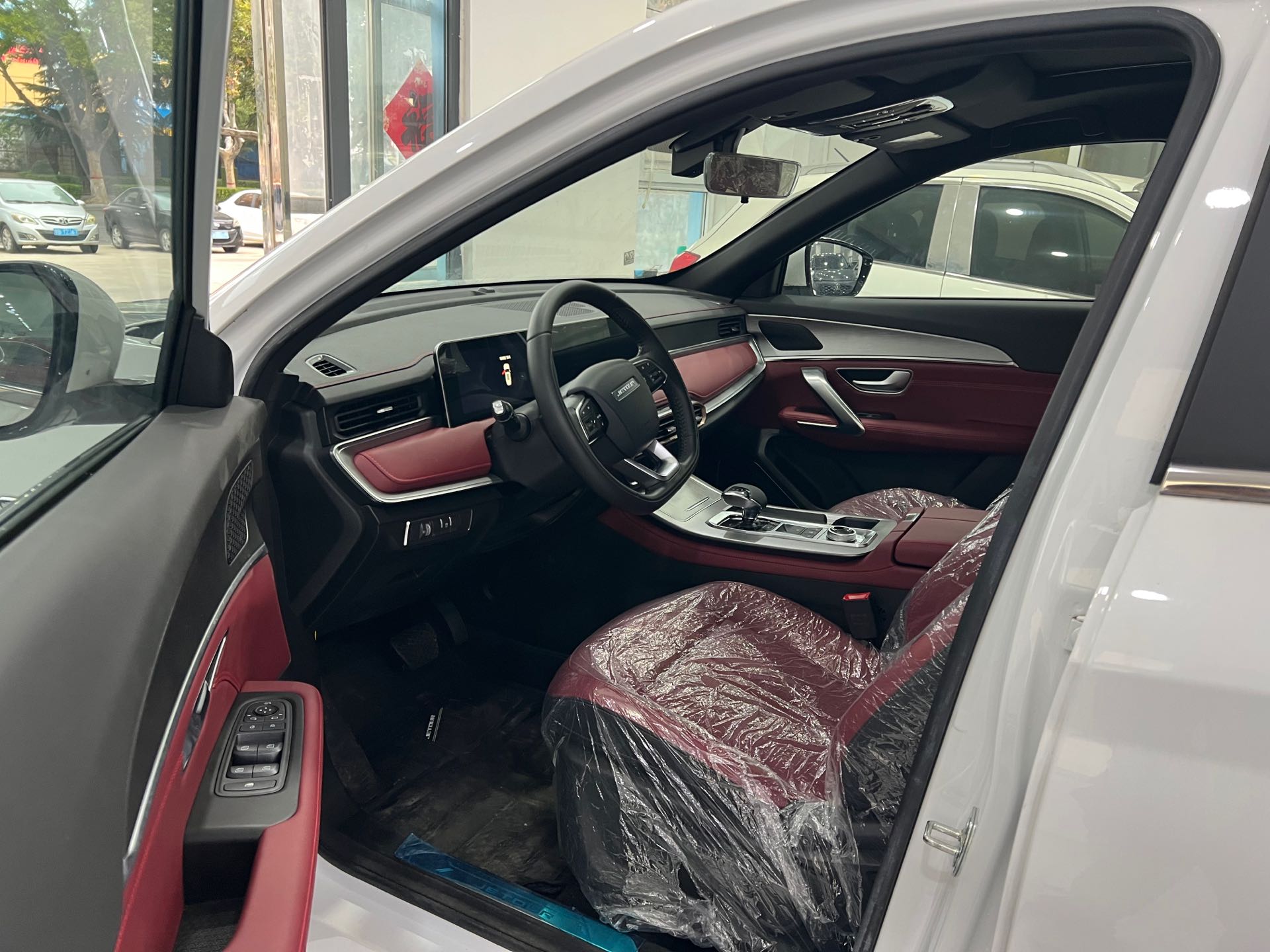 Jetour X70 PLUS 2025 immagine di auto #4