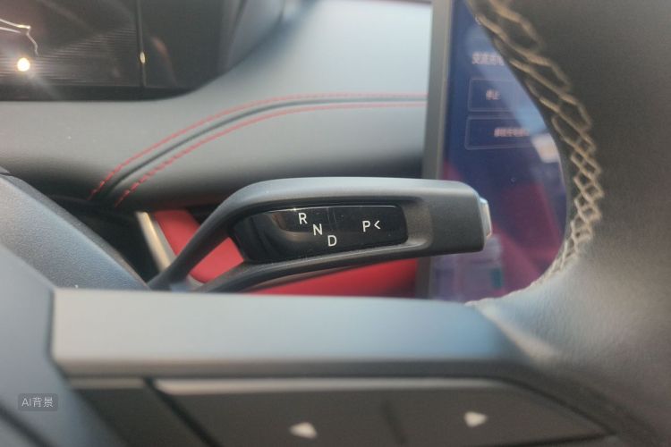MI SU7 2024 car image #16
