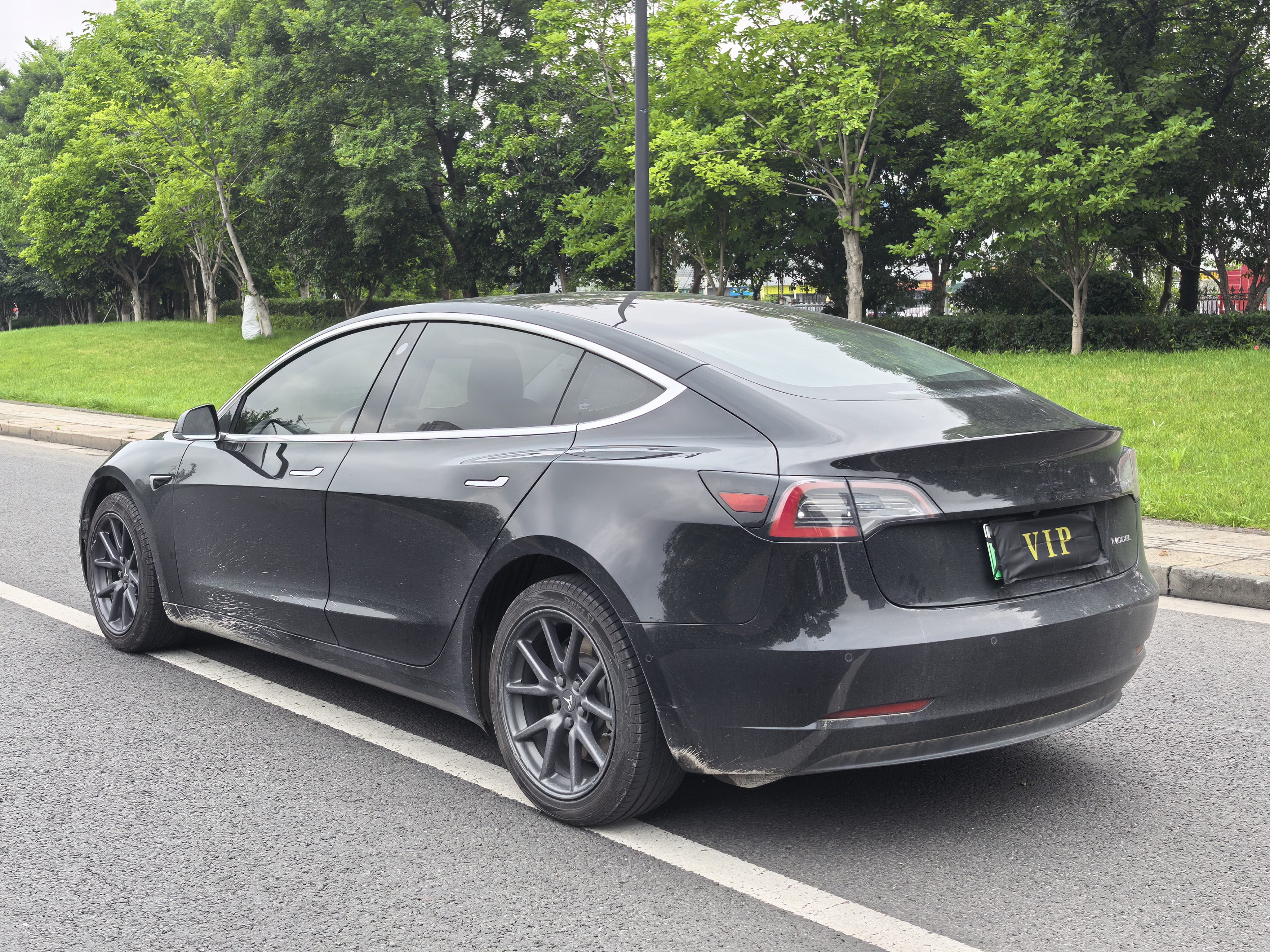 Tesla Model 3 2020 car image #9
